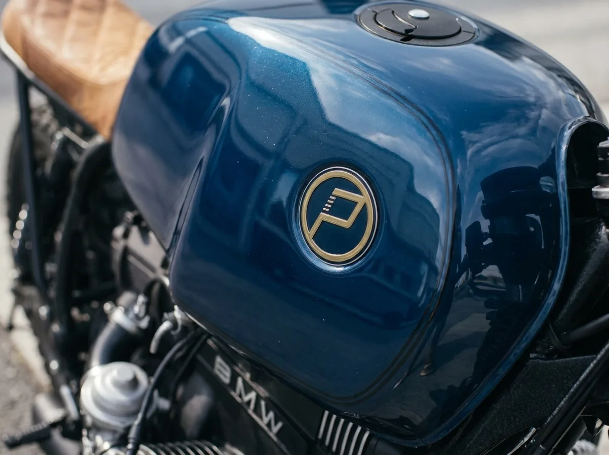 Pura Cafe Racer — Identidade visual